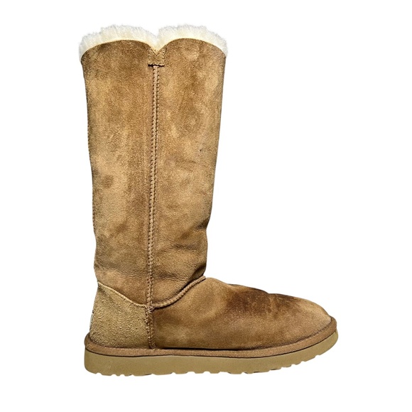 UGG Bailey Button Triplet II Chestnut Tan Brown Shearling Boots Women's Size 10 - Picture 4 of 13